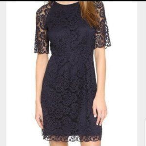 Madewell Magnolia Lace Dress in Navy Women's Size 2.Armpit to armpit 17"Waist